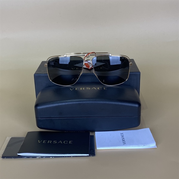 Kính Versace bầu vàng KG+