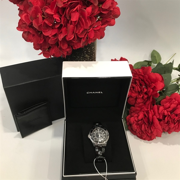 Đồng hồ Chanel