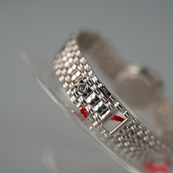 Đồng hồ Chopard mặt tròn quai bạc 565760 (HC) + size22 kim zin