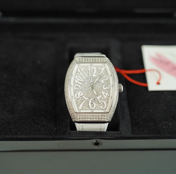 Đồng Hồ Franck Muller mặt vuông đính đá quai trắng ( N2150 V32QZ) +