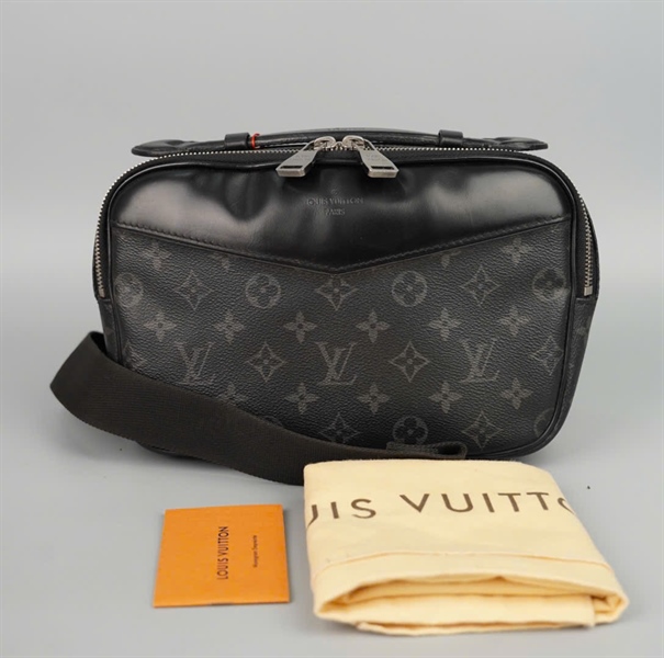 Túi LV đeo chéo hoa đen (MB0127) sz23 (HV) KG+