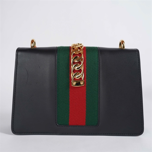 Túi GG Sylvie đen 2strap (421882-493075) sz26 KG+
