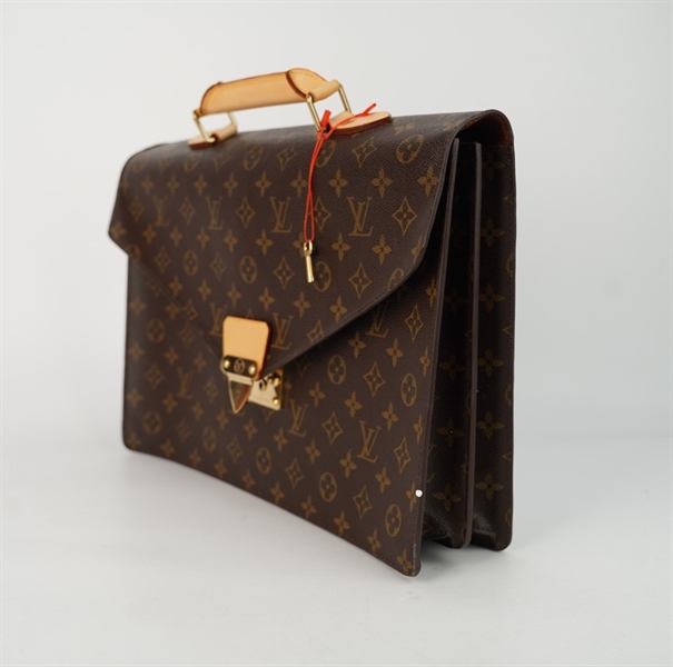 Túi LV captap hoa nâu có chìa khóa size 38 KG+