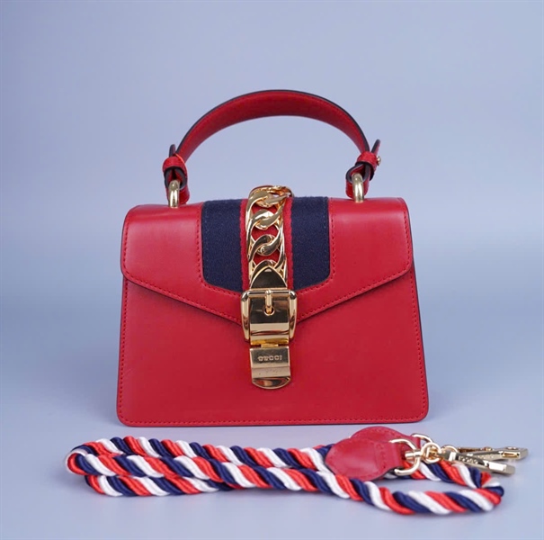 Túi GG Sylvie đỏ (G026475215) sz18 (PN) +