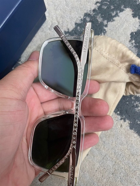 Kính LV Cọng Trắng+