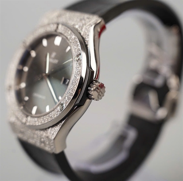 Đồng hồ HUBLOT Classic Fusion sz42 đen (1395376) (HC) KG+