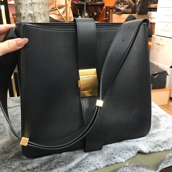 Túi tap da Bottega Veneta đen +