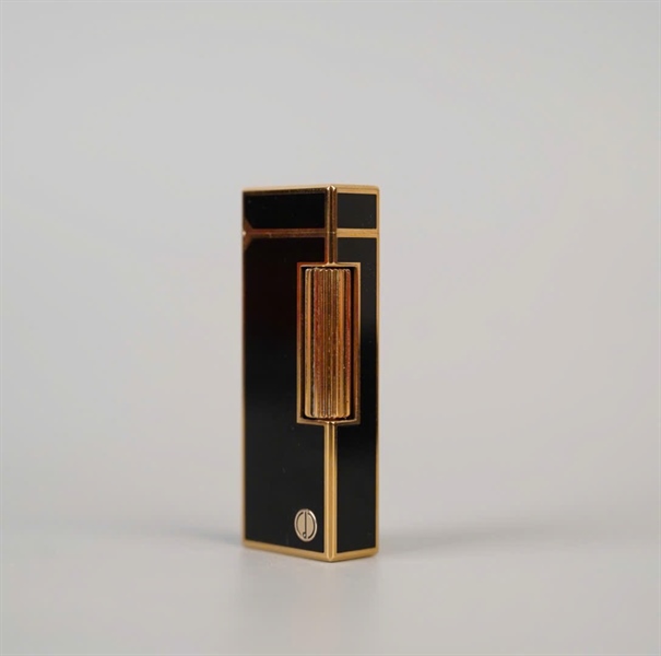 Bật lửa Dunhill đen họa tiết cá (RE24163) KG+