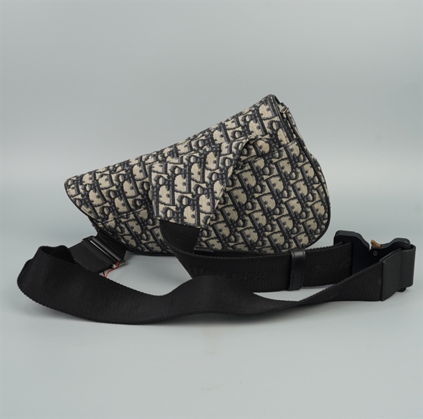 Túi Dior Horsebit xám (02-BO-0119) sz26 (Manly) KG+