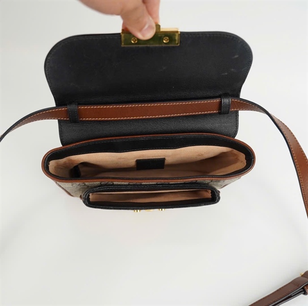 Túi GG Padlook nắp đen viền nâu size 20 KG+