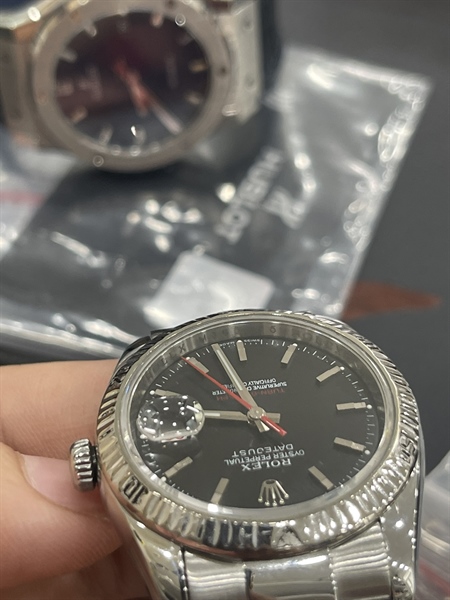 Đồng hồ Rolex bạc mặt đen KG+ (M365325)