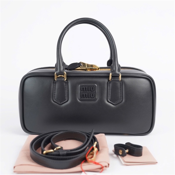Túi Miu Miu đen sz27 (BQ) KG+