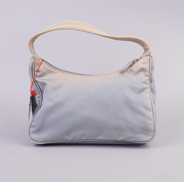Túi Prada màu xanh sz23 KG+