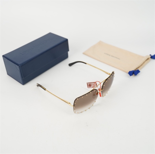 Kính LV Z2353W đính đinh +