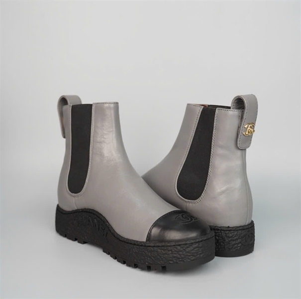 Giày Chanel boot xám đen đế cao Sz39C KG+