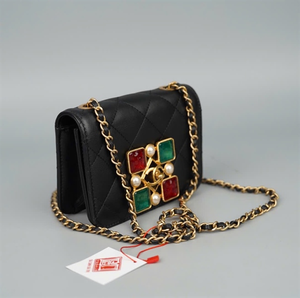 Túi Chanel đeo chéo đen đính đá vuông (30548029) sz15 KG+