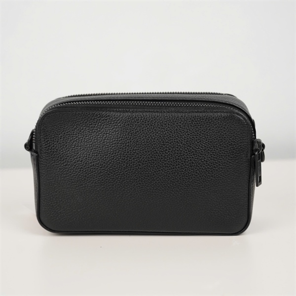 Túi LV đeo chéo đen in logo sz18 KG+