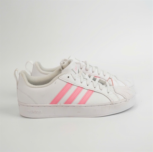 Giày Adidas màu trắng viền hồng sz38 +