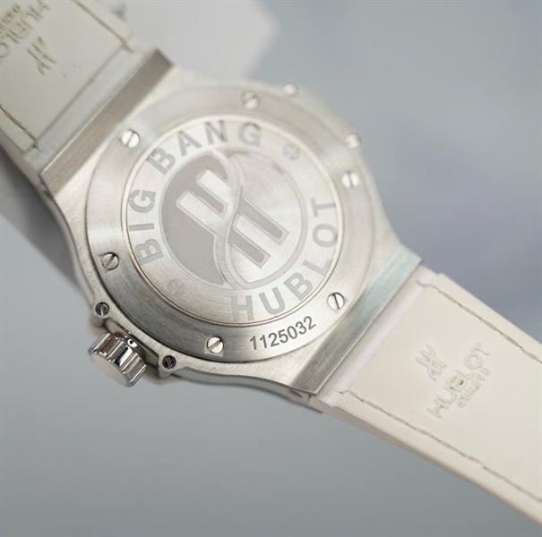Đồng hồ Hublot trắng (1125032) (HC) KG+