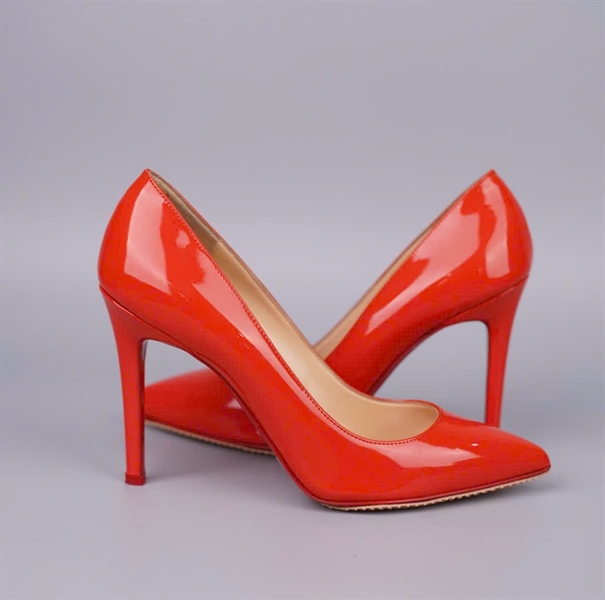 Giày Louboutin cam đế 10p sz36 +