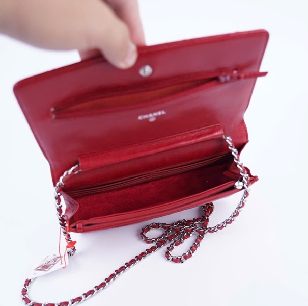 Túi Chanel đỏ logo trắng nhỏ (16889895) +