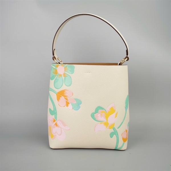 Túi Coach Bucket màu trắng sz24 +