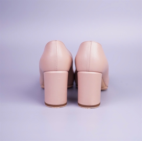 Giày LV màu nude cao 7p sz 38 KG+