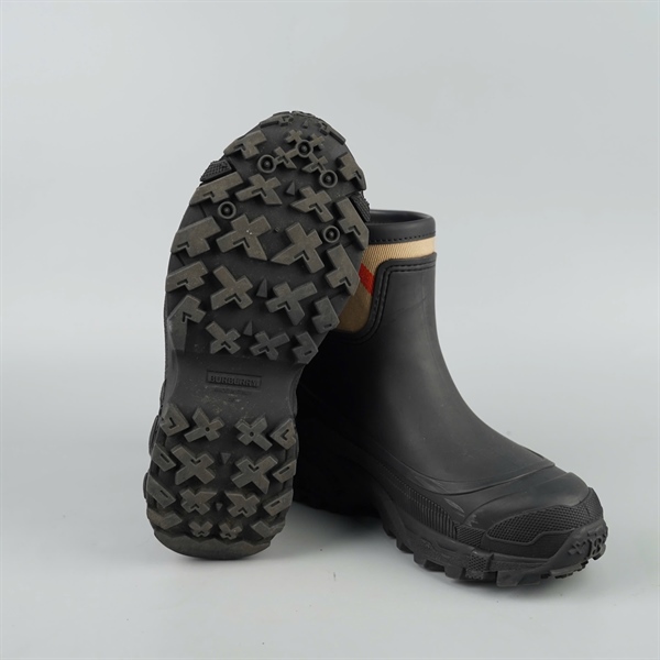 Giày BBR đen sz36 (HC) KG+
