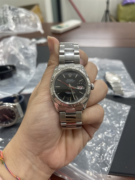 Đồng hồ Rolex bạc mặt đen KG+ (M365325)