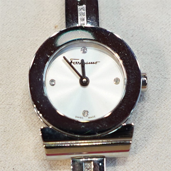 Đồng hồ nữ Savatove mặt tròn dây nguyên KG+