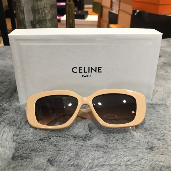 Kính Celine chữ nhật màu nâu kem KG+