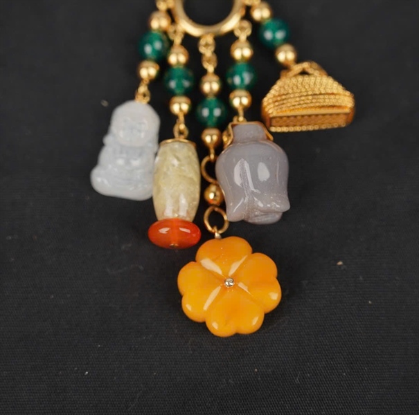 Charm Tara : Khoen bi Vàng 10K, các charm vàng 18K, cẩm thạch, mã não, Phật baby băng ngọc, hoa hổ phách KG+