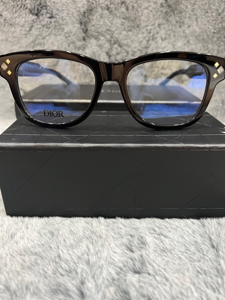 Kính Dior đen KG+