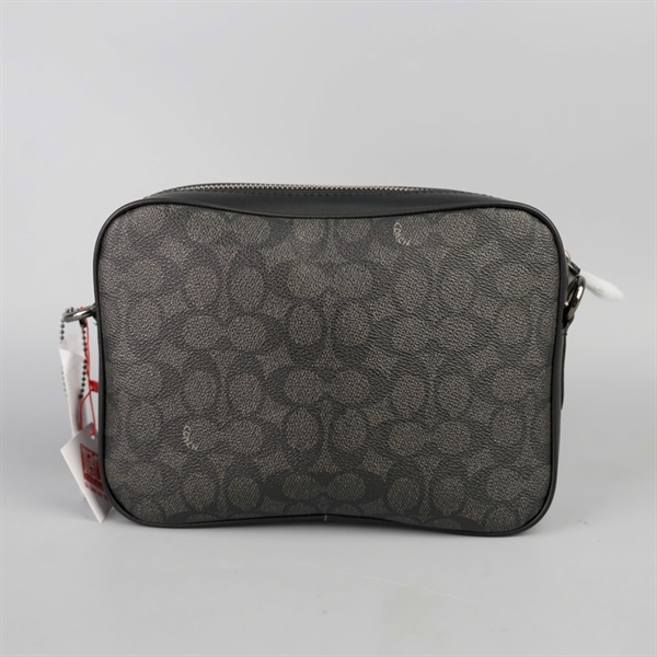 Túi Coach đeo chéo đen có nắp kèm 2 strap sz23 +