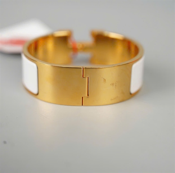 Vòng tay Hermes trắng KG+