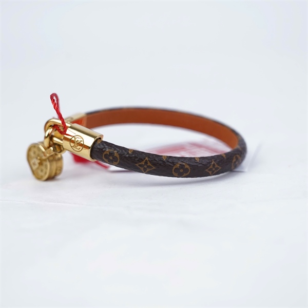 Vòng tay LV hoa nâu khóa vàng Boite (A-T) KG+