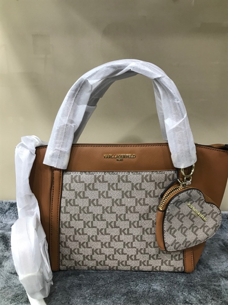 Túi Karl Lagerfeld Xám Vàng Bò Kèm Charm KG+