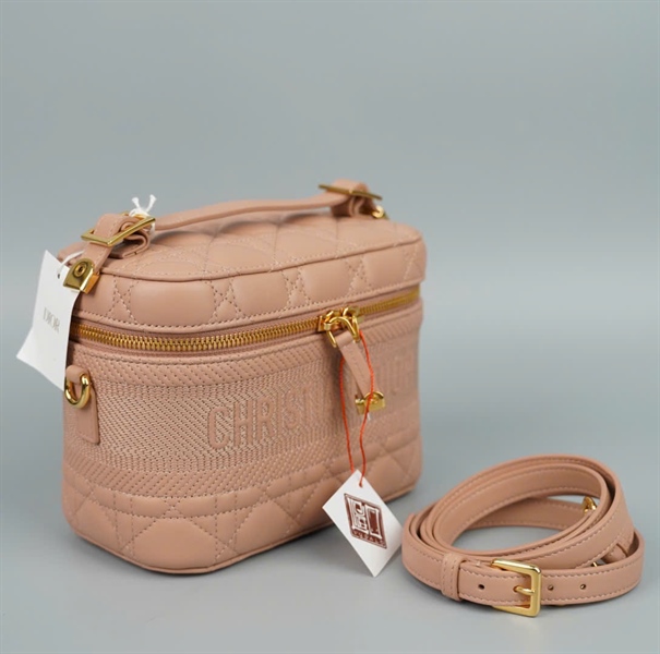 Túi Dior vanity màu nude sz16 (BQ) KG+
