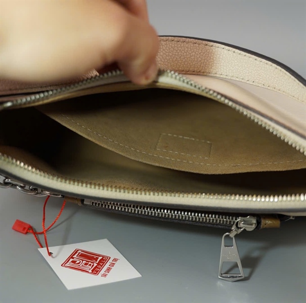 Túi LV Marellini trắng kèm ví nâu 2strap sz25 (BQ) KG+