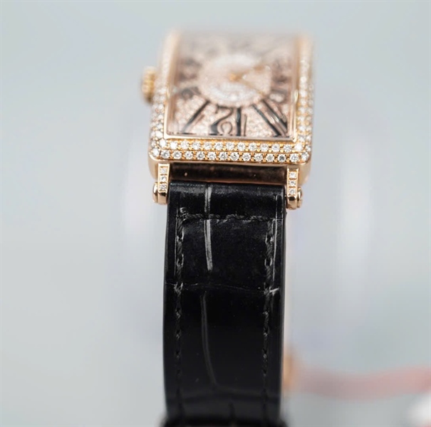 Đồng hồ Franck Muller dây đen mặt vàng đính đá (No676) (HC) KG+