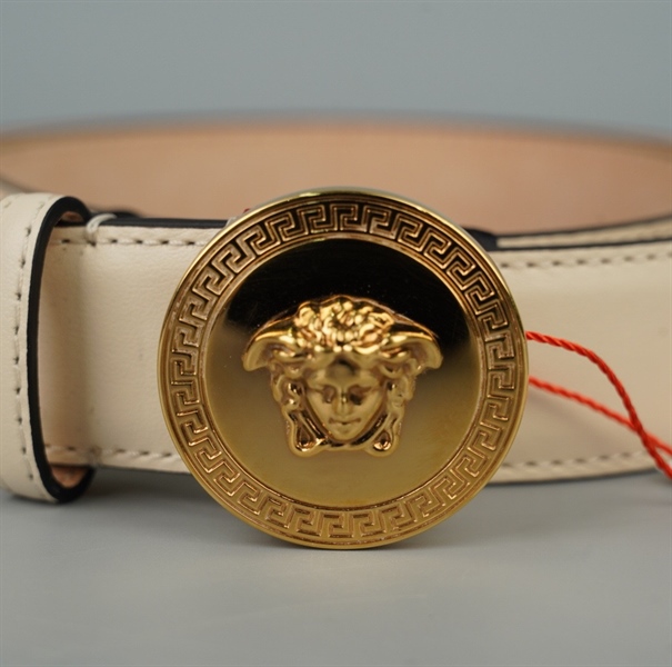 Thắt lưng Versace màu nude bản 3cm dài 95cm KG+