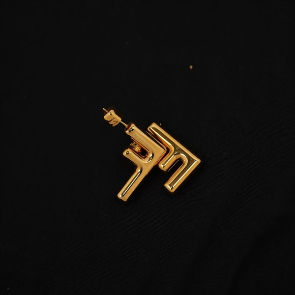 Bông tai Fendi vàng KG+