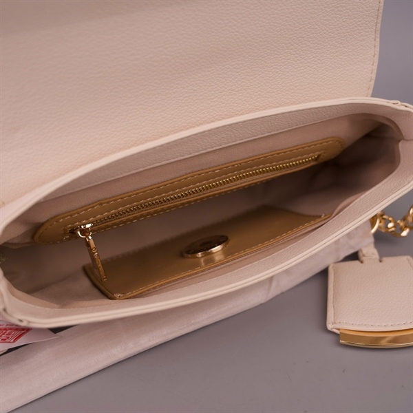 Túi Moschino trắng sz25 +