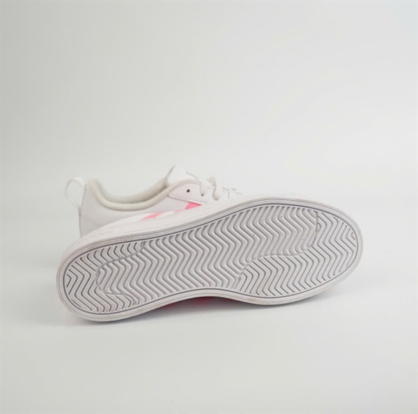Giày Adidas màu trắng viền hồng sz38 +