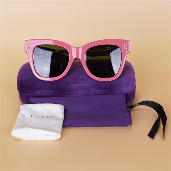 Kính GG gọng hồng chữa vàng KG+