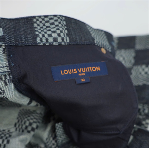 Quần LV ô vuông xám size 30 +