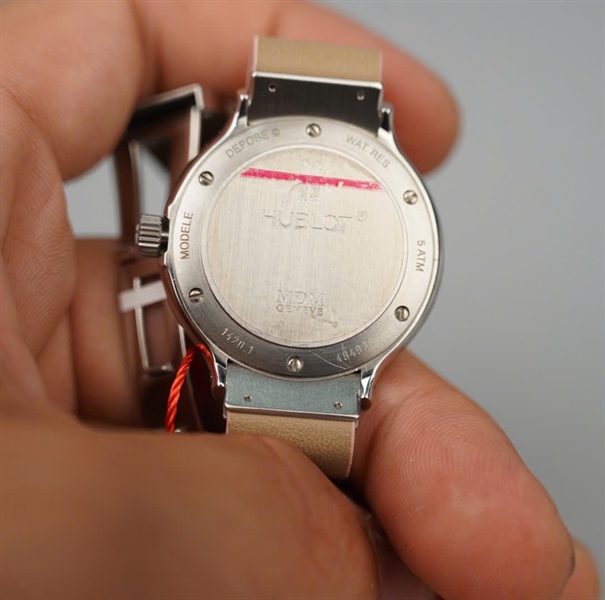 Đồng hồ Hublot mặt hồng đính hoa dây nude da trăn (484936) (LTB) KG+