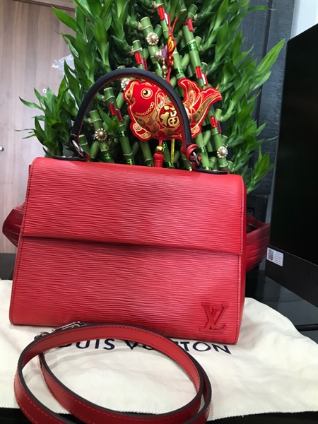 Túi LV Clutch