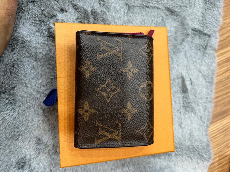 Ví card LV hao nâu viền bo+