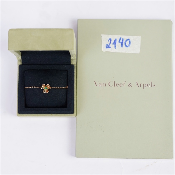 Vòng tay Van Cleef vàng đính đá xanh (JC859960) KG+